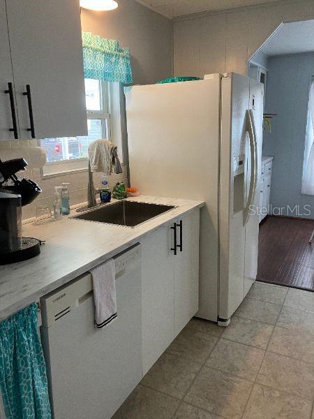 Image 3 of 80 For 9003 30th Avenue E