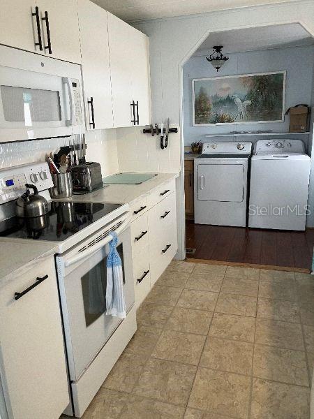 Image 4 of 80 For 9003 30th Avenue E