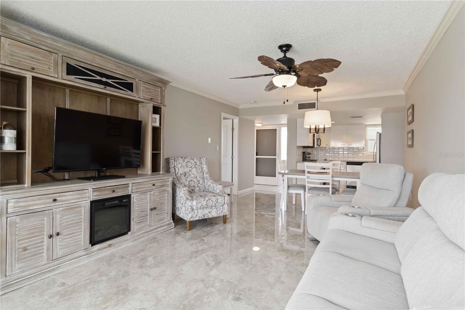 Image 9 of 53 For 1080 Bal Harbor Boulevard 11c