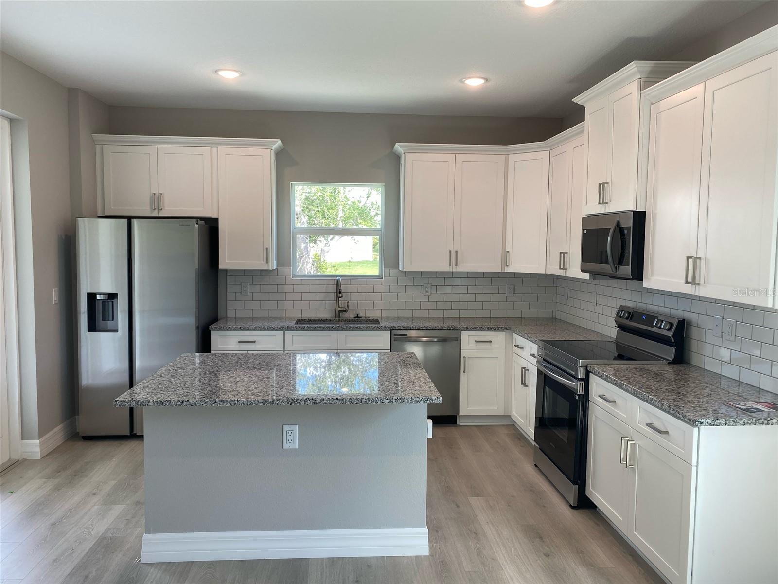 Image 3 of 6 For 25377 Doredo Drive