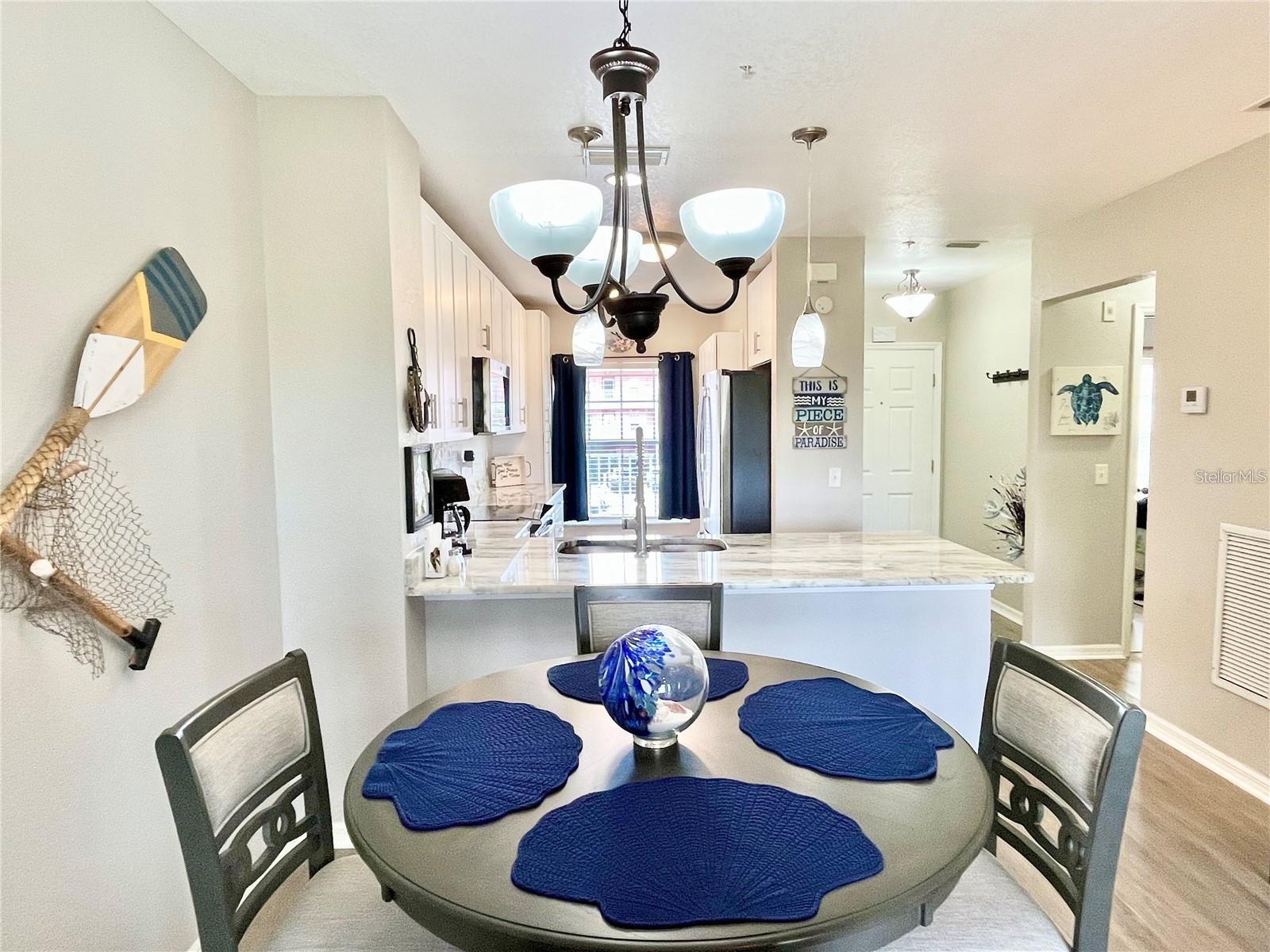Image 4 of 20 For 2121 Heron Lake Drive 202