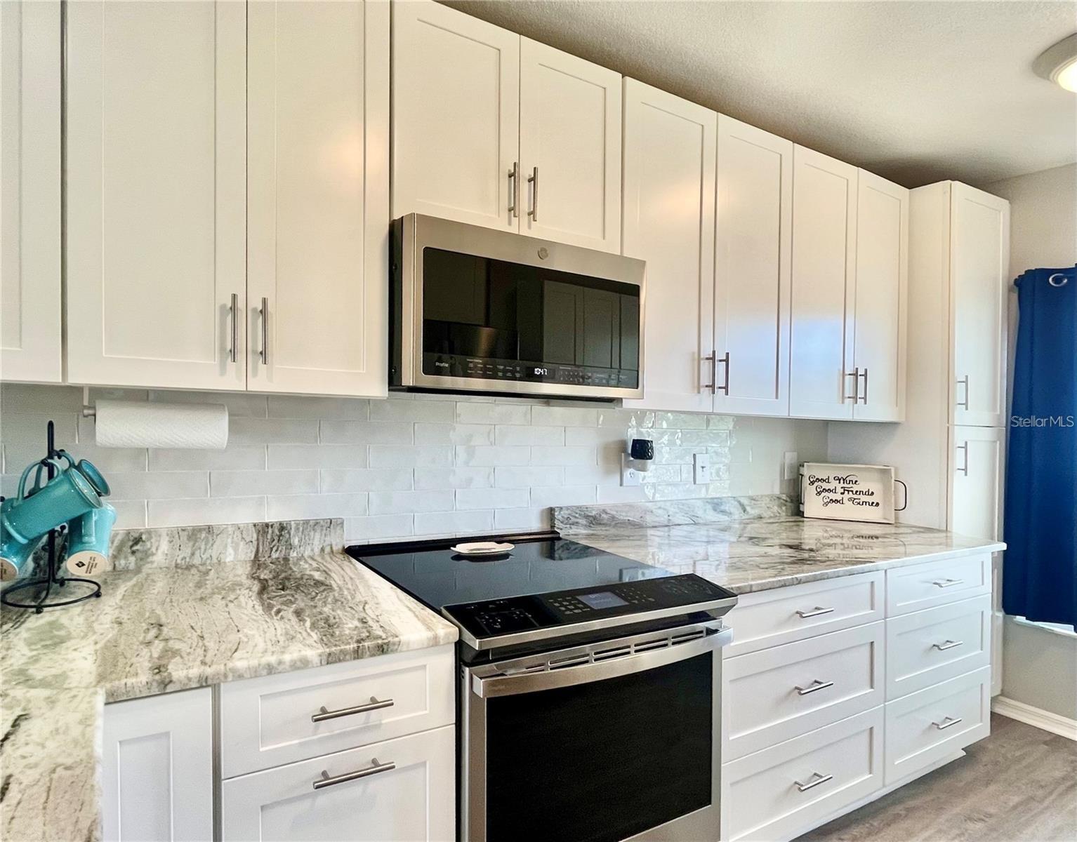 Image 6 of 20 For 2121 Heron Lake Drive 202