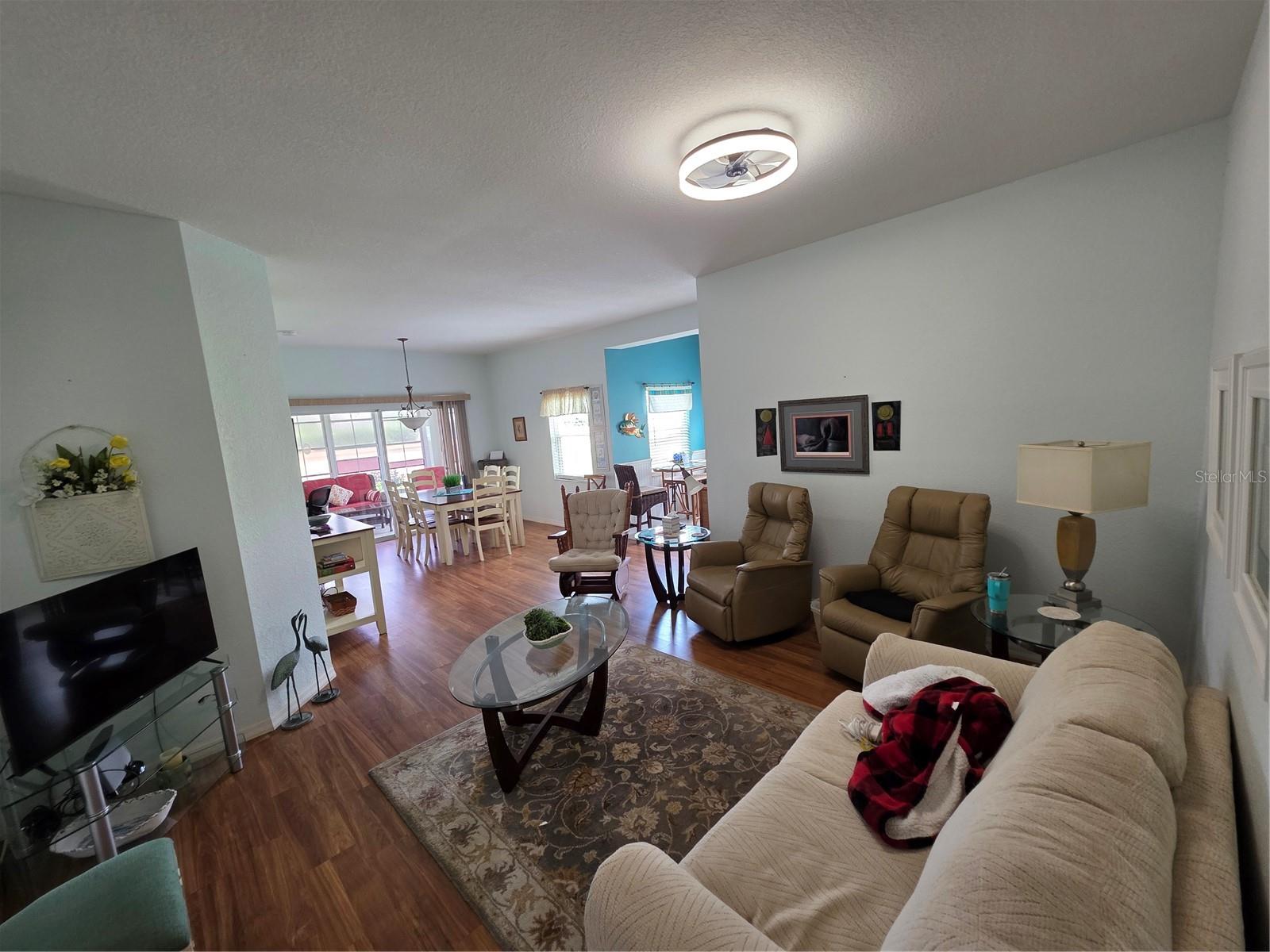 Image 7 of 36 For 5800 Sabal Trace Drive 1201