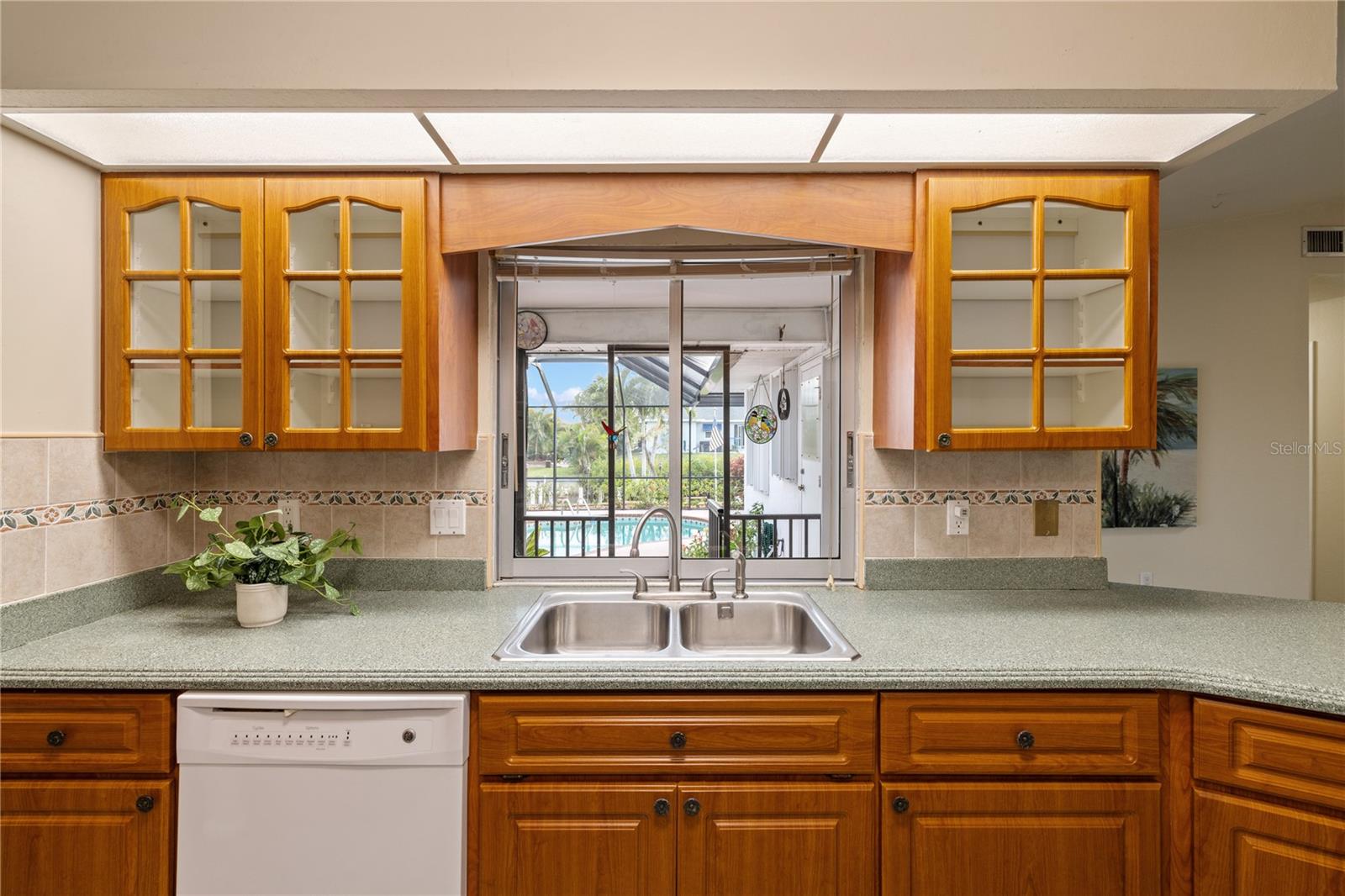 Image 37 of 68 For 3301 Santa Barbara Drive
