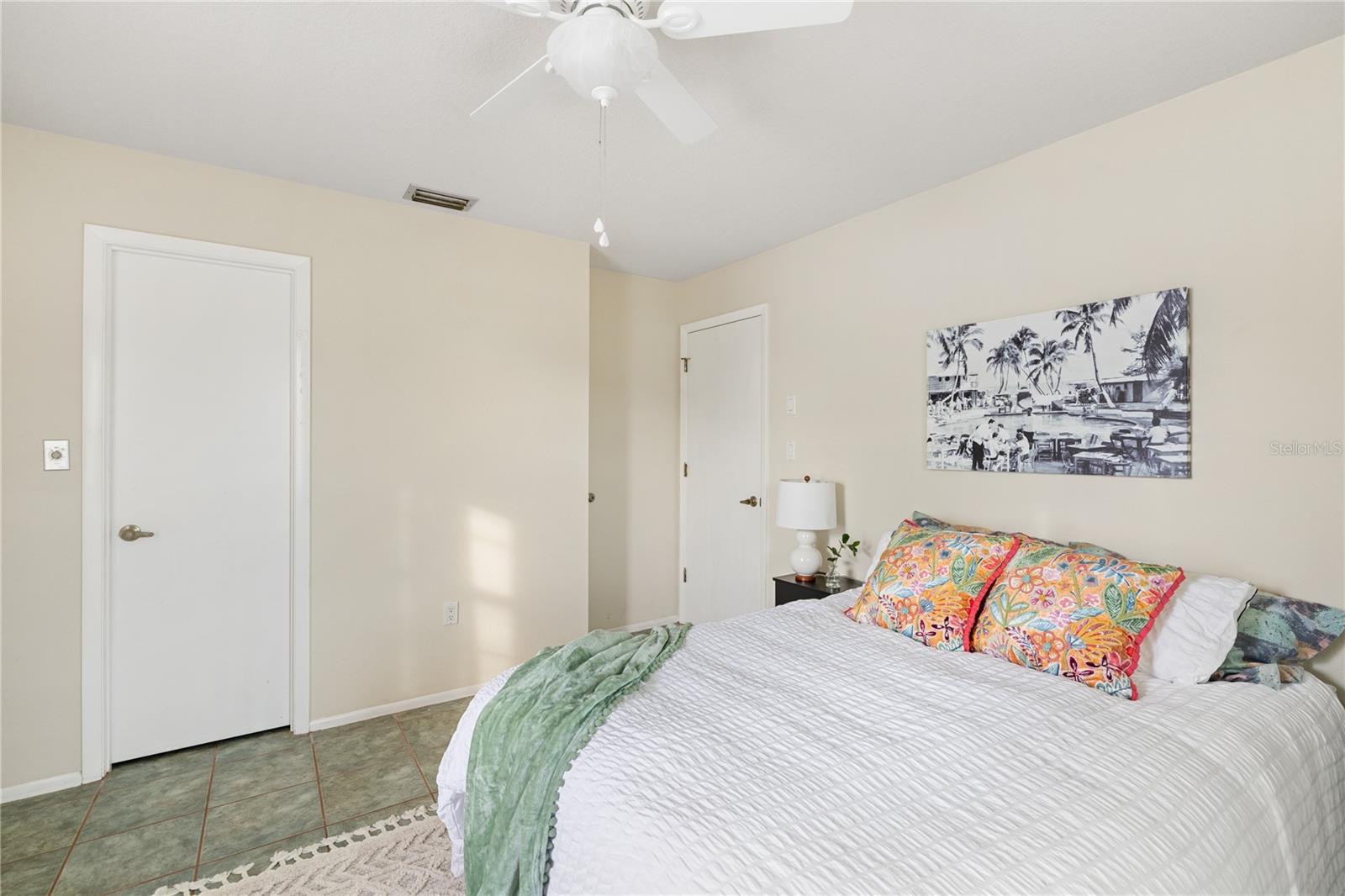 Image 40 of 68 For 3301 Santa Barbara Drive