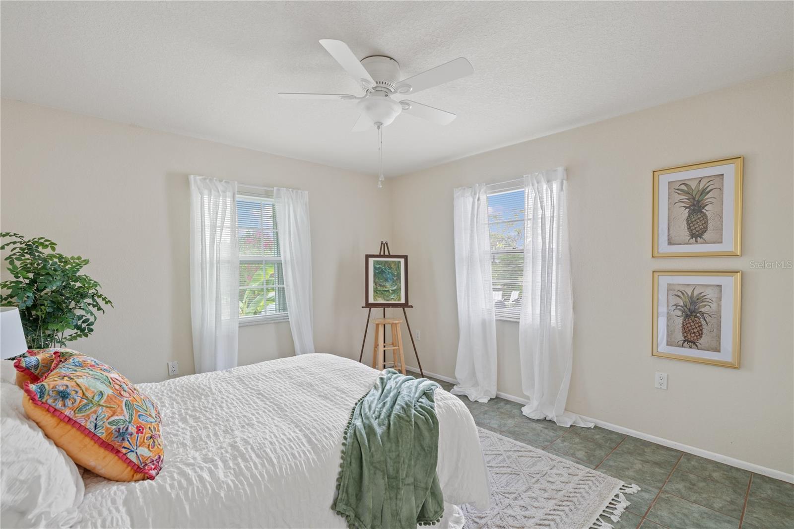 Image 41 of 68 For 3301 Santa Barbara Drive