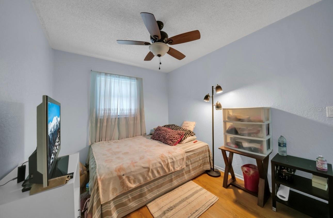 Image 21 of 25 For 6841 46th Street N