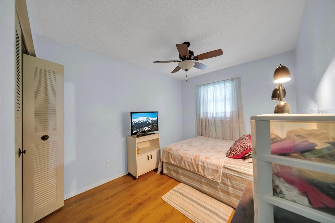 Image 22 of 25 For 6841 46th Street N