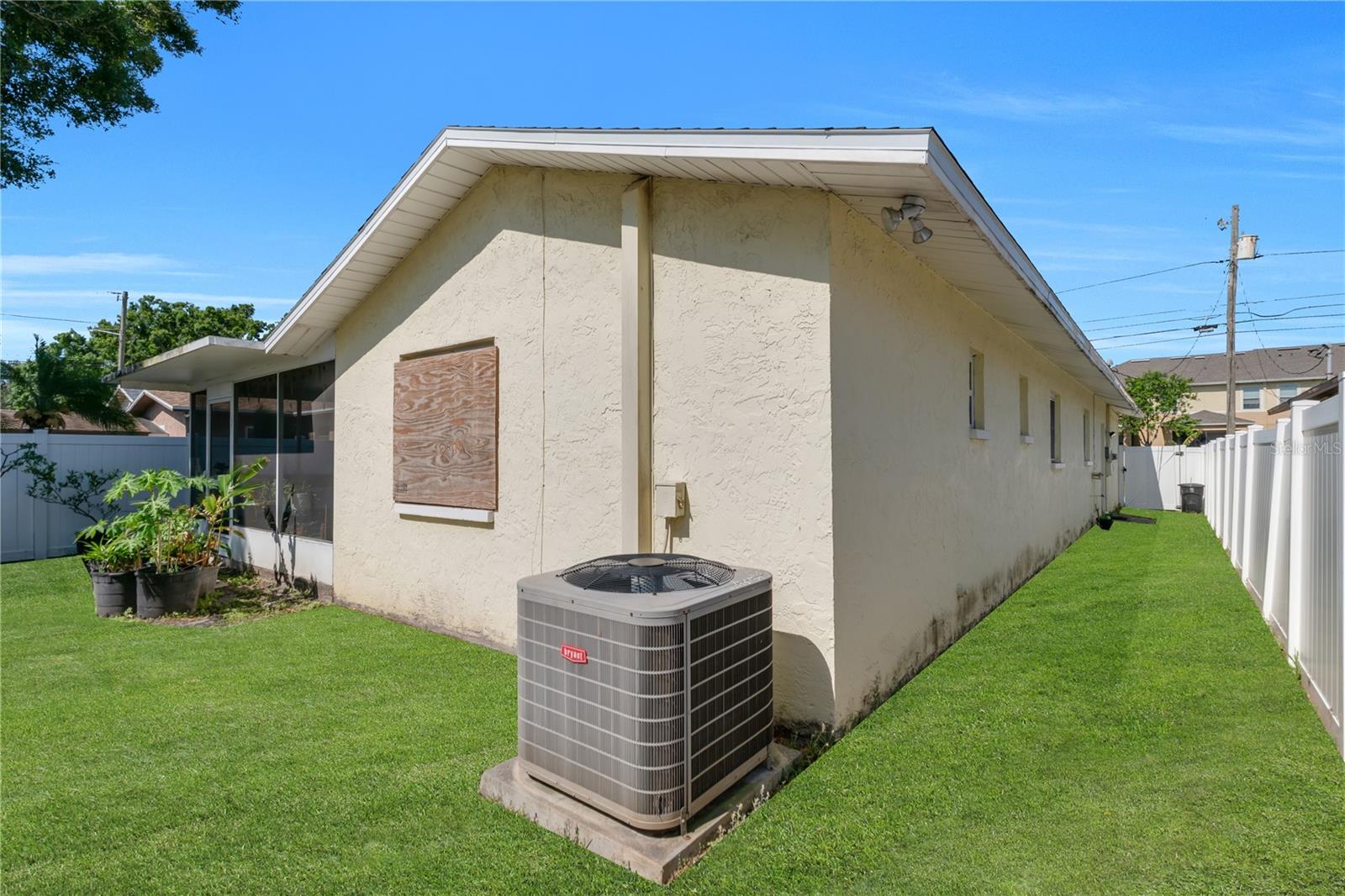 Image 7 of 25 For 6841 46th Street N