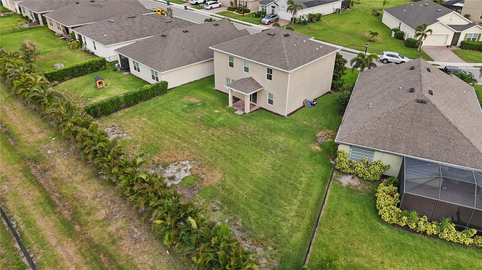 Image 44 of 67 For 3941 River Bank Way