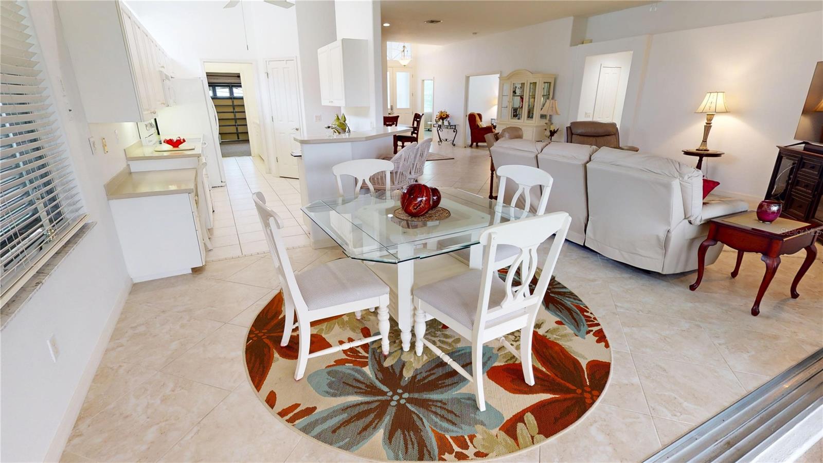 Image 14 of 29 For 26089 Seminole Lakes Boulevard