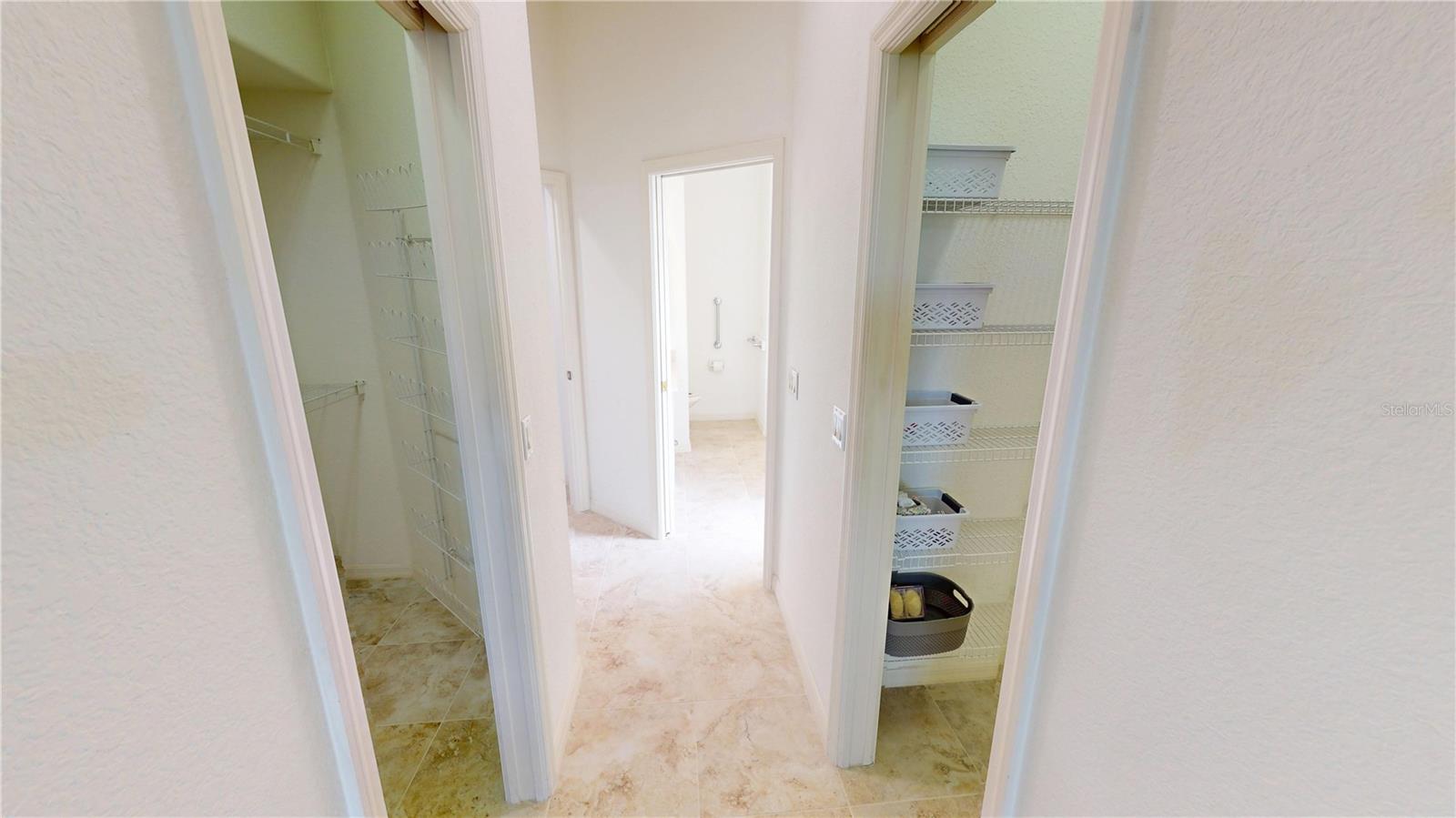 Image 17 of 29 For 26089 Seminole Lakes Boulevard
