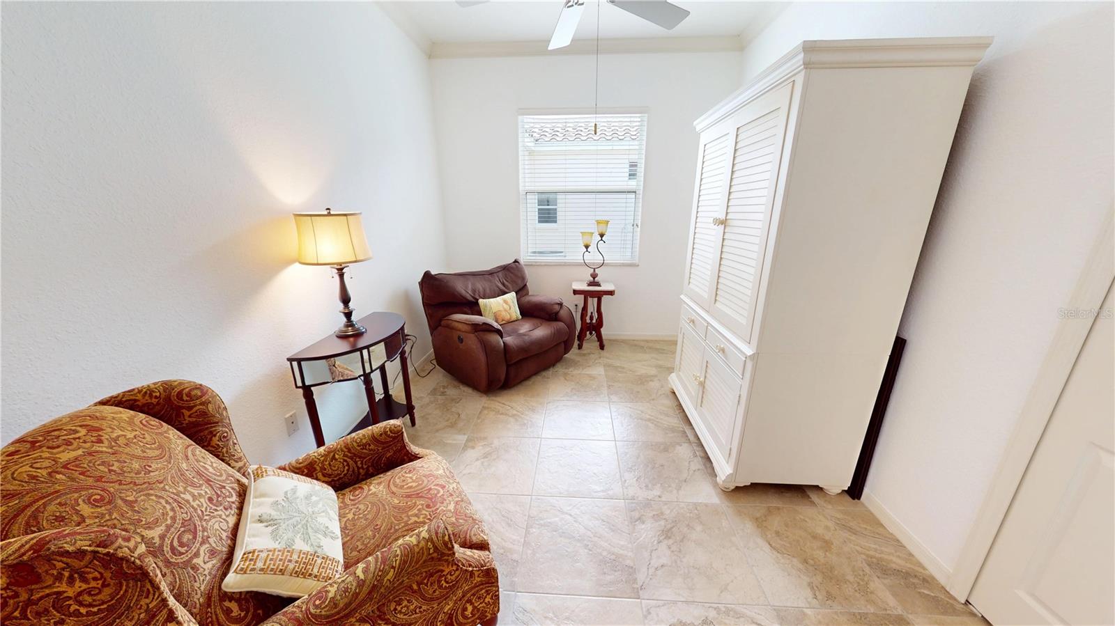 Image 23 of 29 For 26089 Seminole Lakes Boulevard