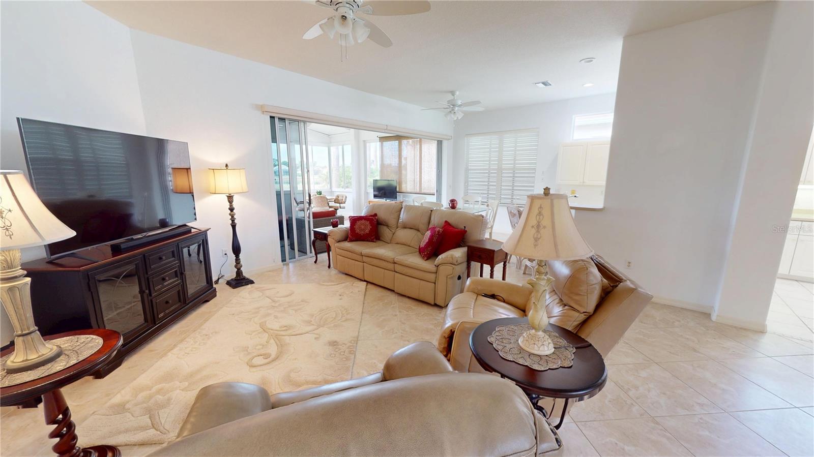 Image 4 of 29 For 26089 Seminole Lakes Boulevard