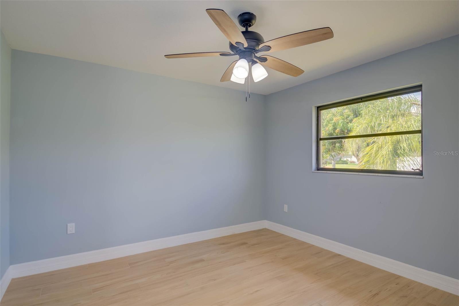 Image 17 of 22 For 27050 Pelotas Drive
