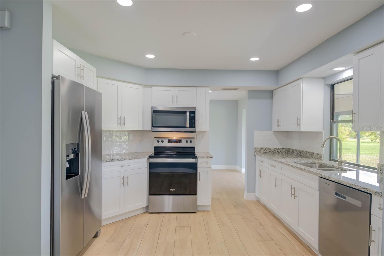Image 7 of 22 For 27050 Pelotas Drive