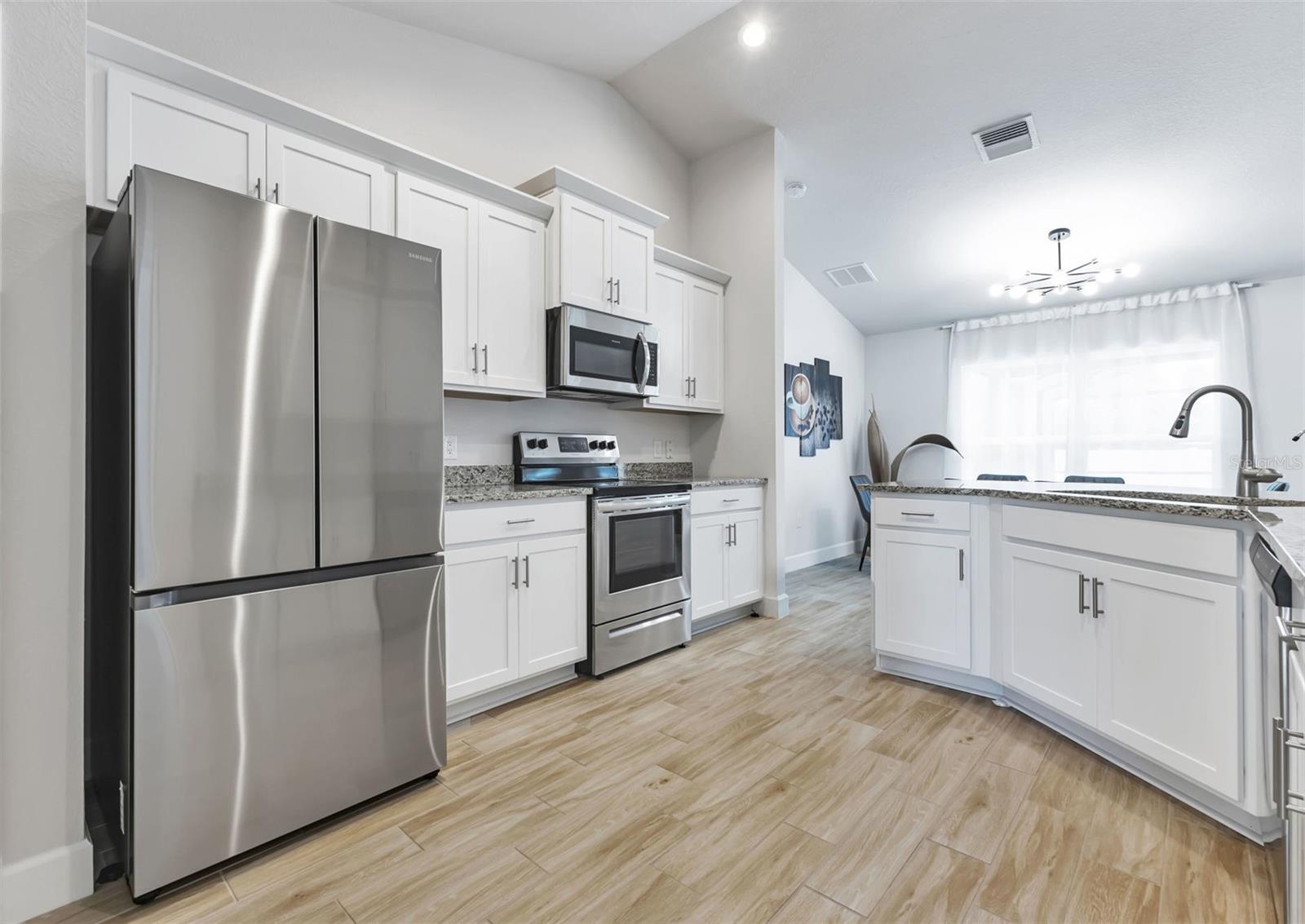 Image 10 of 52 For 7664 Meroni Boulevard