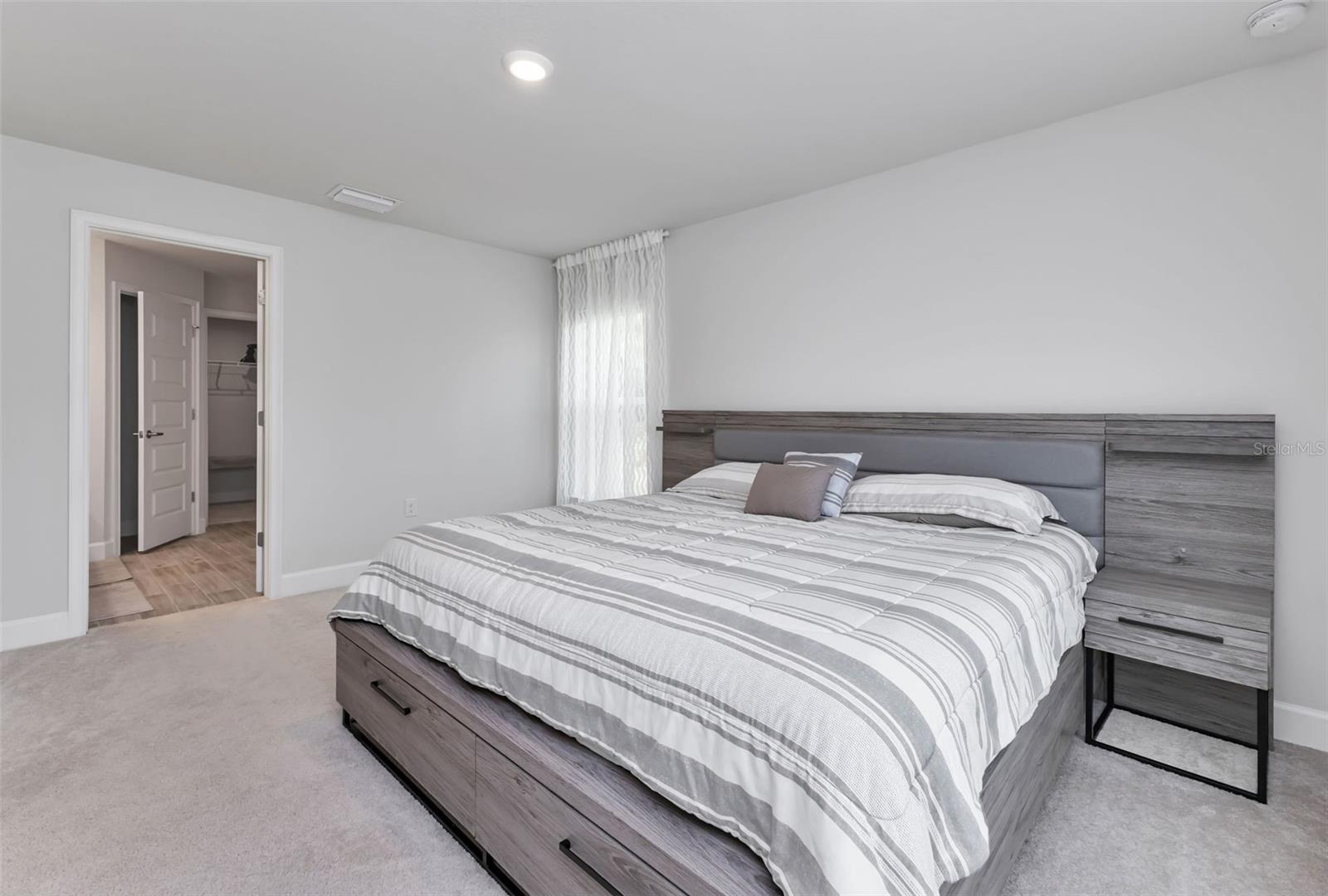 Image 13 of 52 For 7664 Meroni Boulevard