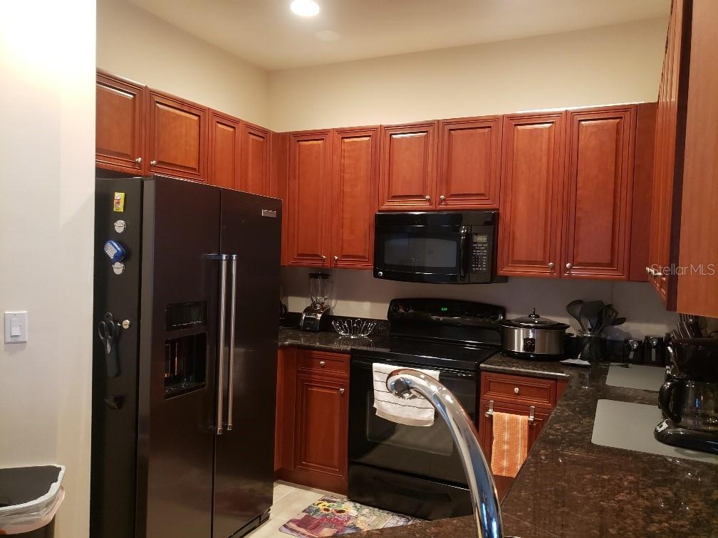 Image 2 of 17 For 17298 Acapulco Road 523