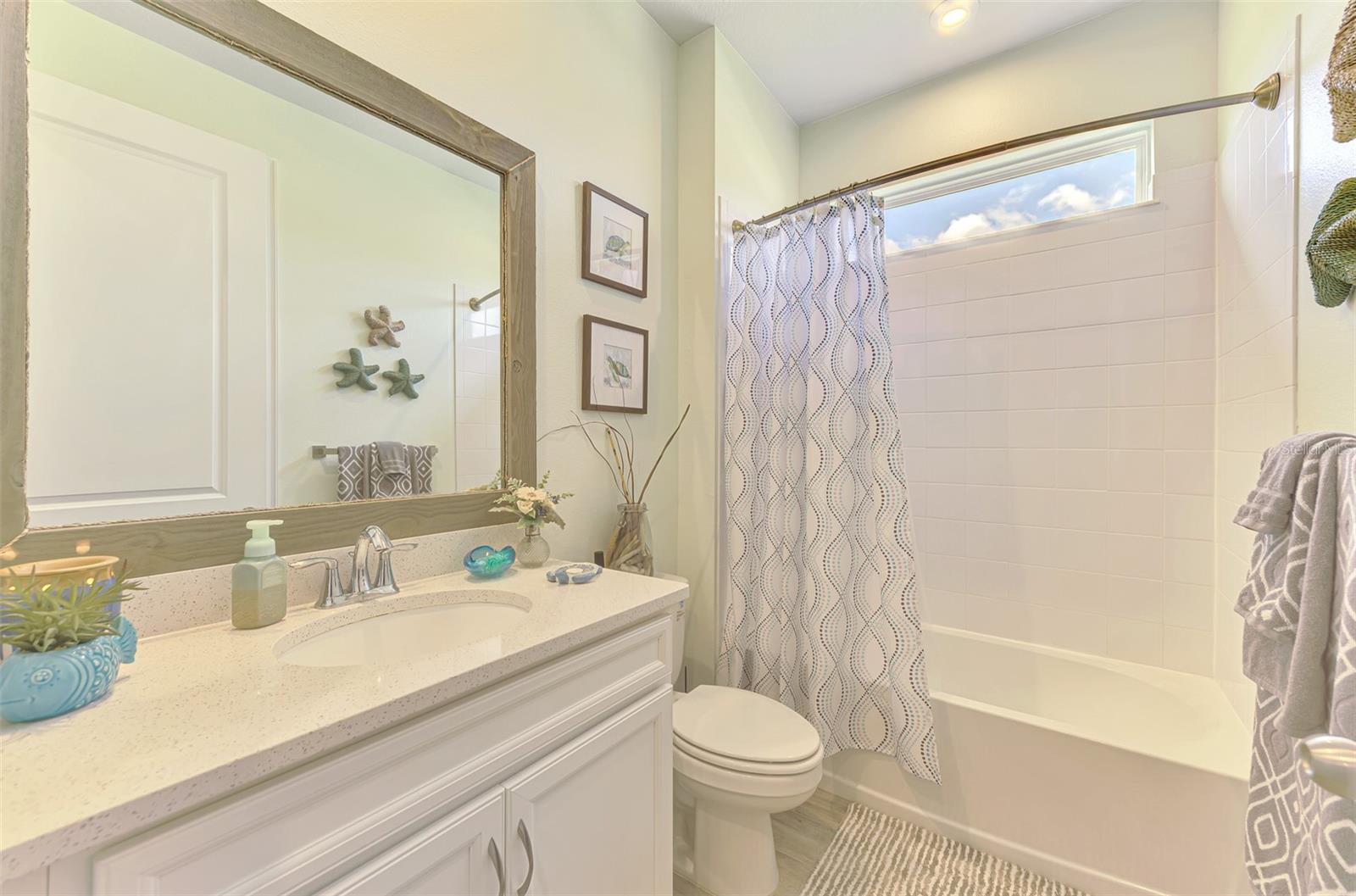 Image 38 of 98 For 11819 Sistine Lane