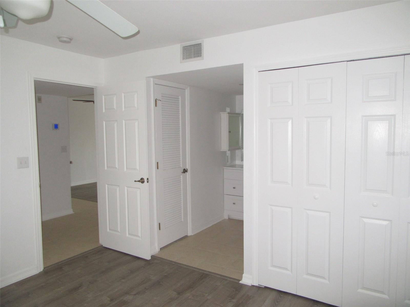 Image 10 of 22 For 150 Harborside Avenue 124