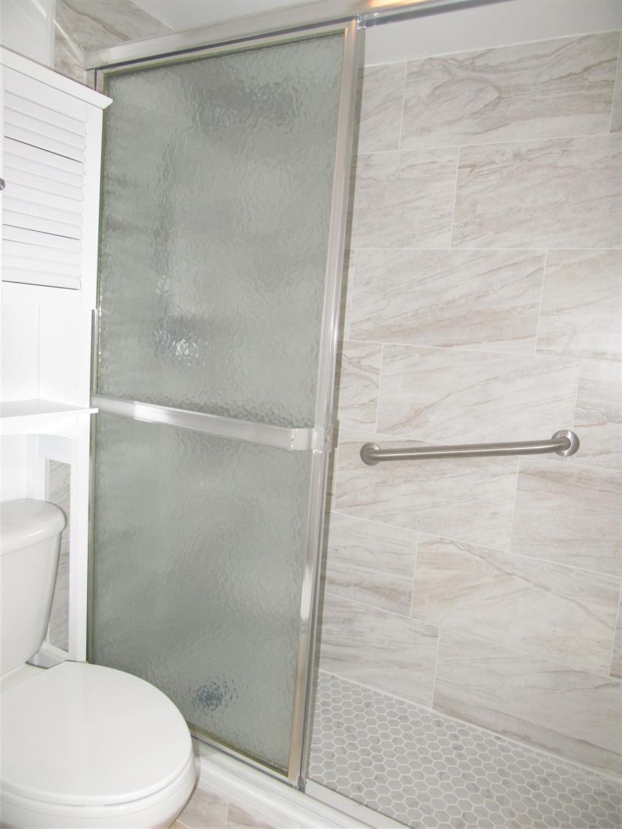 Image 11 of 22 For 150 Harborside Avenue 124