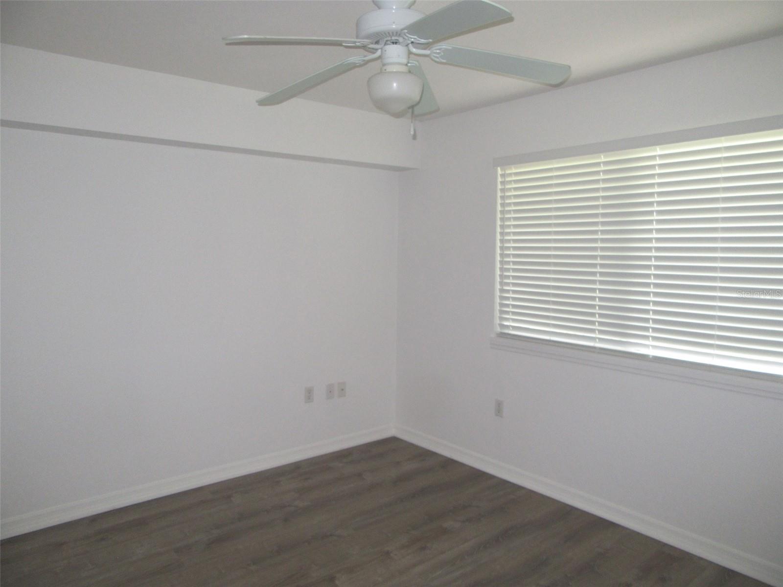 Image 9 of 22 For 150 Harborside Avenue 124