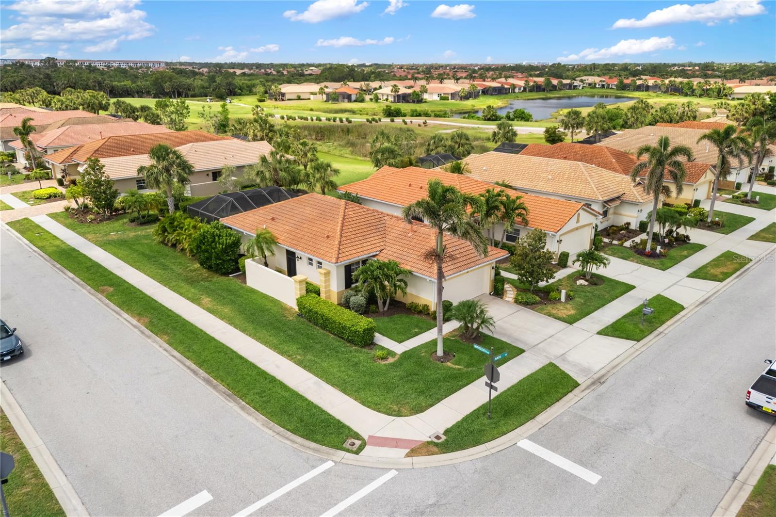 Image 11 of 60 For 181 Padova Way 19