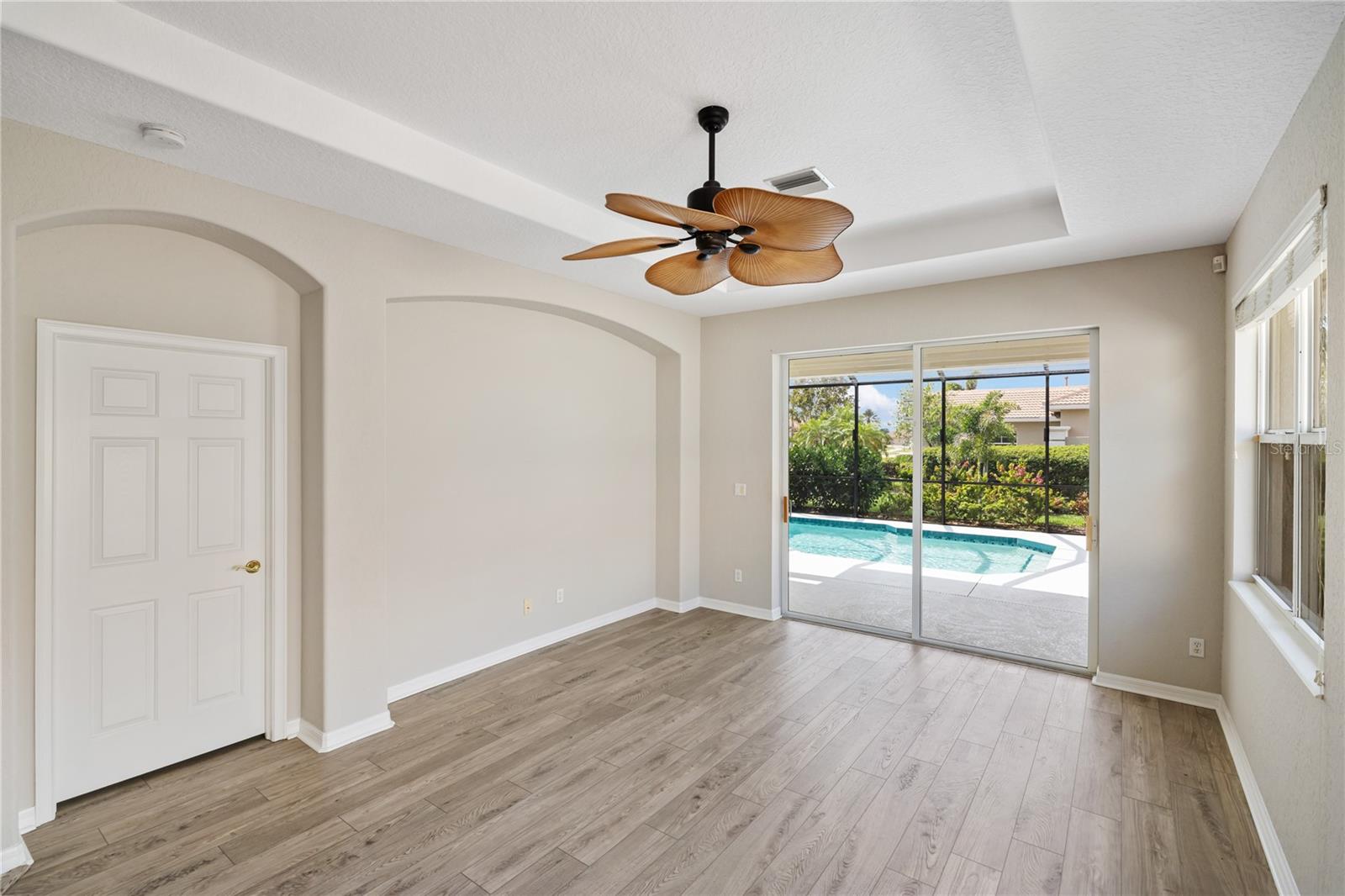 Image 21 of 60 For 181 Padova Way 19