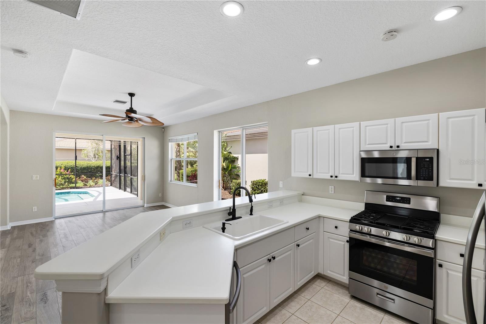 Image 4 of 60 For 181 Padova Way 19