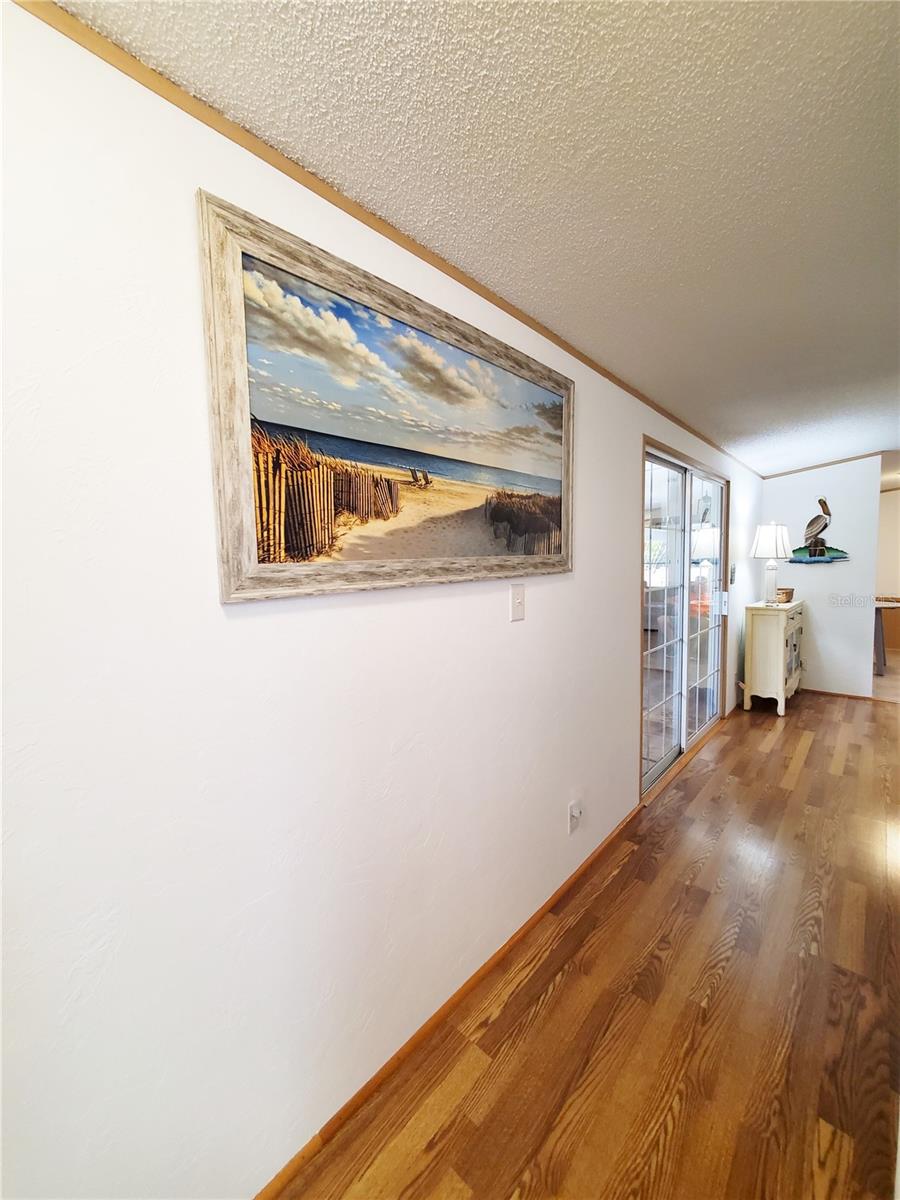 Image 13 of 47 For 24437 Harborview Rd  114