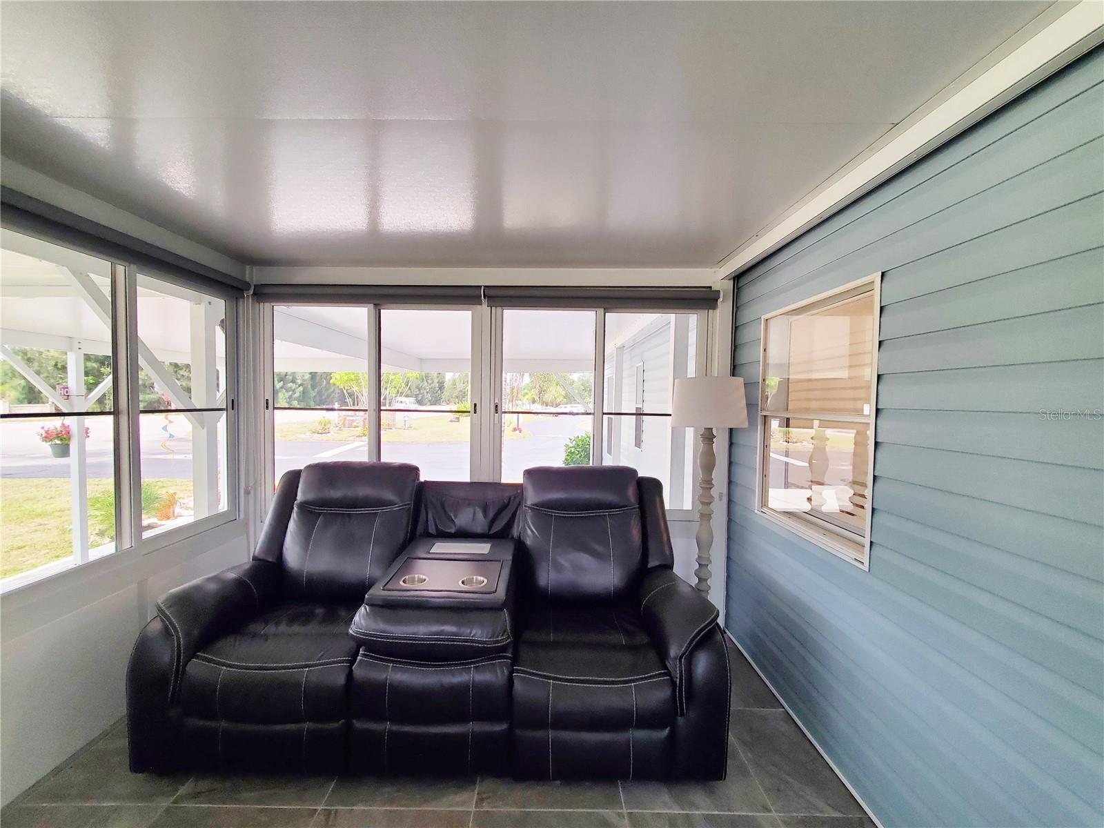 Image 8 of 47 For 24437 Harborview Rd  114