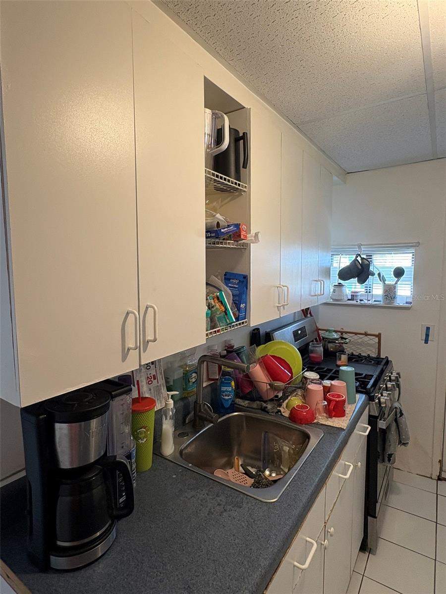 Image 11 of 25 For 2328 Picnic Street