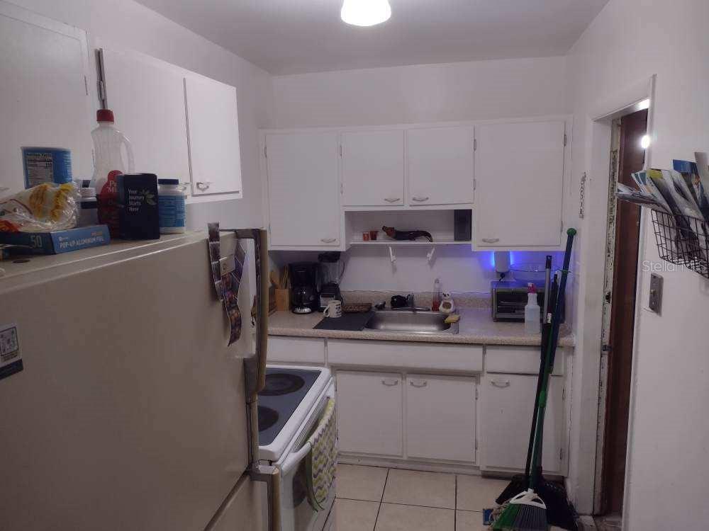 Image 6 of 25 For 2328 Picnic Street