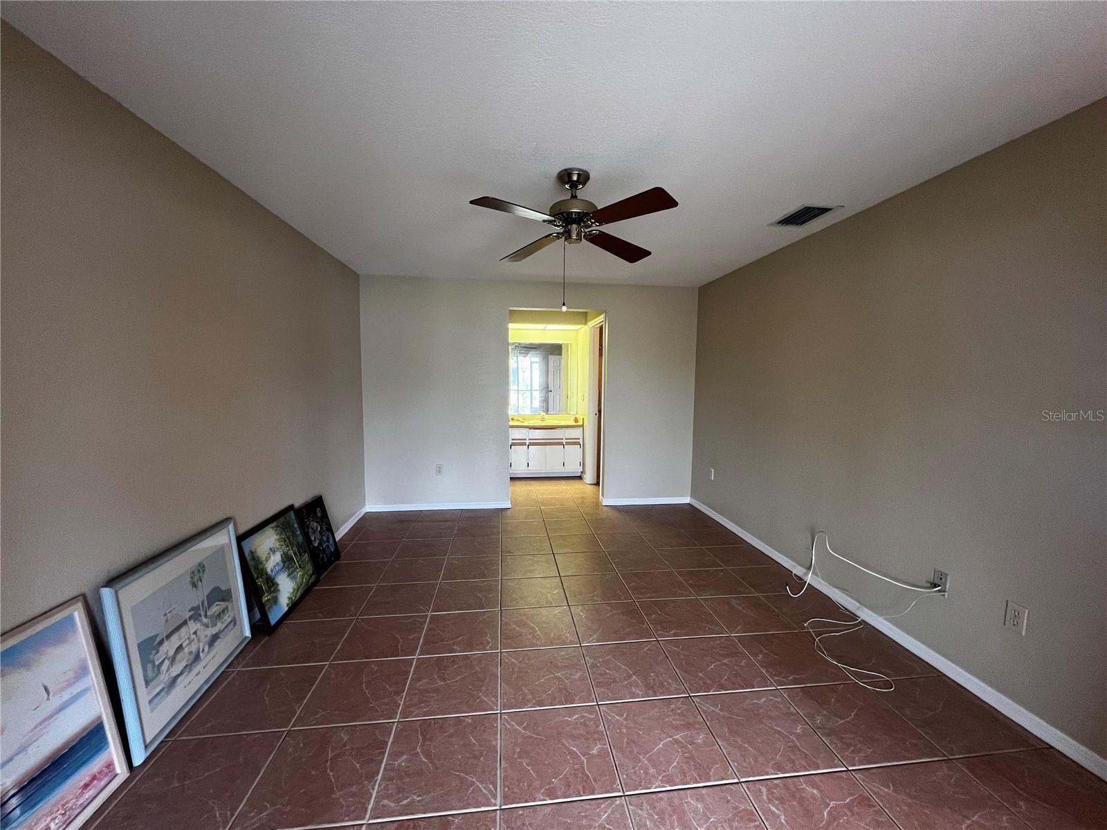 Image 15 of 42 For 24540 Harborview Road H1