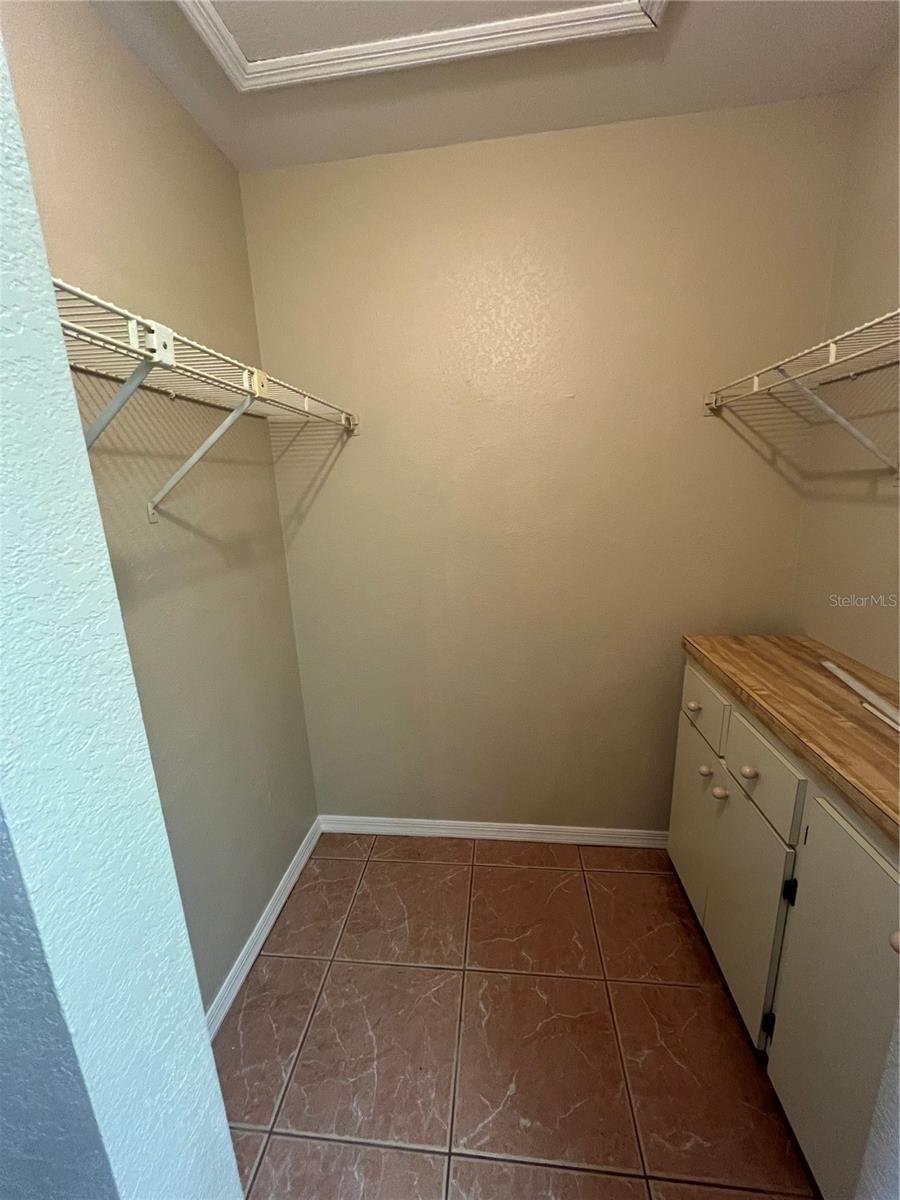 Image 26 of 42 For 24540 Harborview Road H1