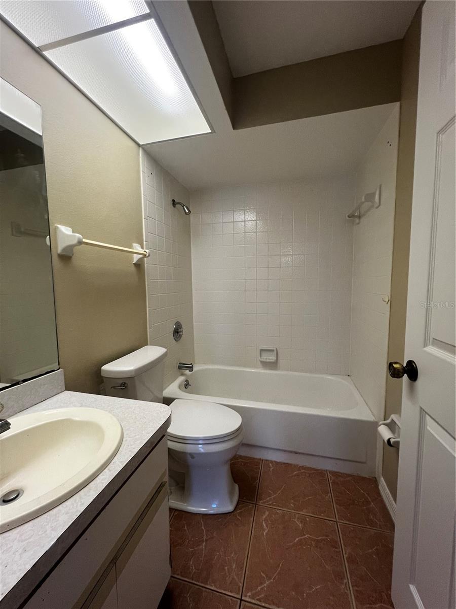 Image 32 of 42 For 24540 Harborview Road H1