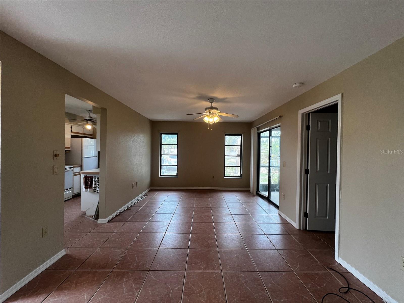 Image 7 of 42 For 24540 Harborview Road H1