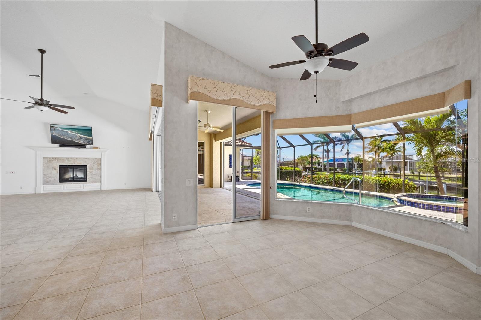 Image 11 of 36 For 2719 Mayaguana Court