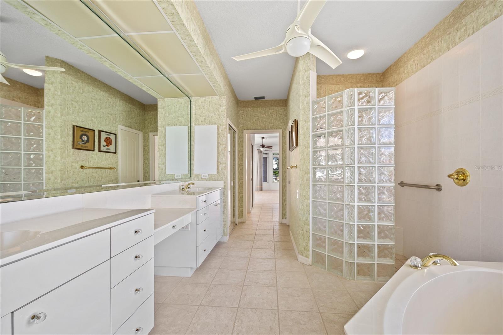 Image 16 of 36 For 2719 Mayaguana Court