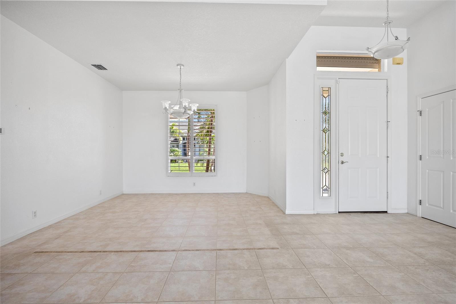 Image 7 of 36 For 2719 Mayaguana Court