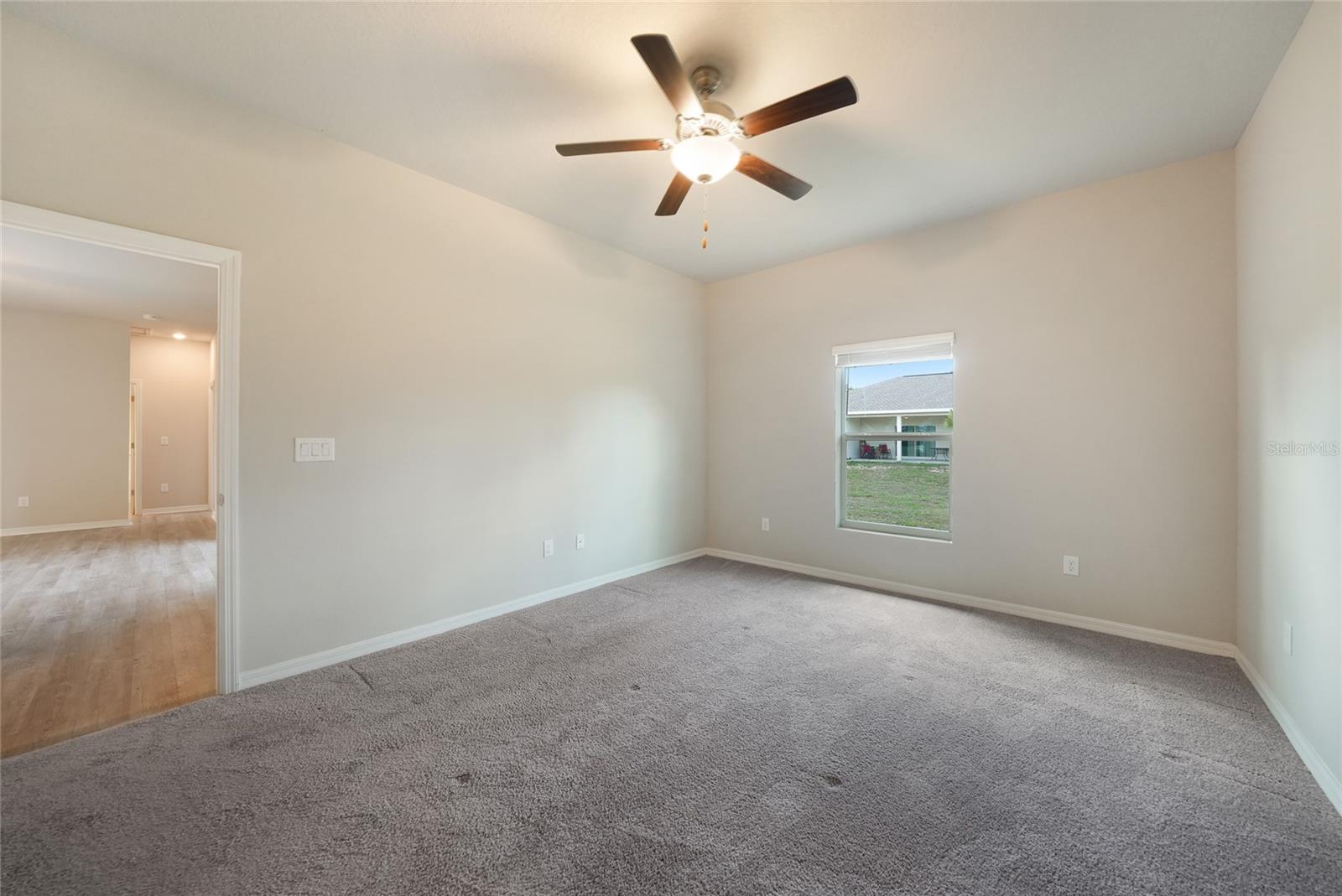 Image 12 of 35 For 18503 Ellen Avenue
