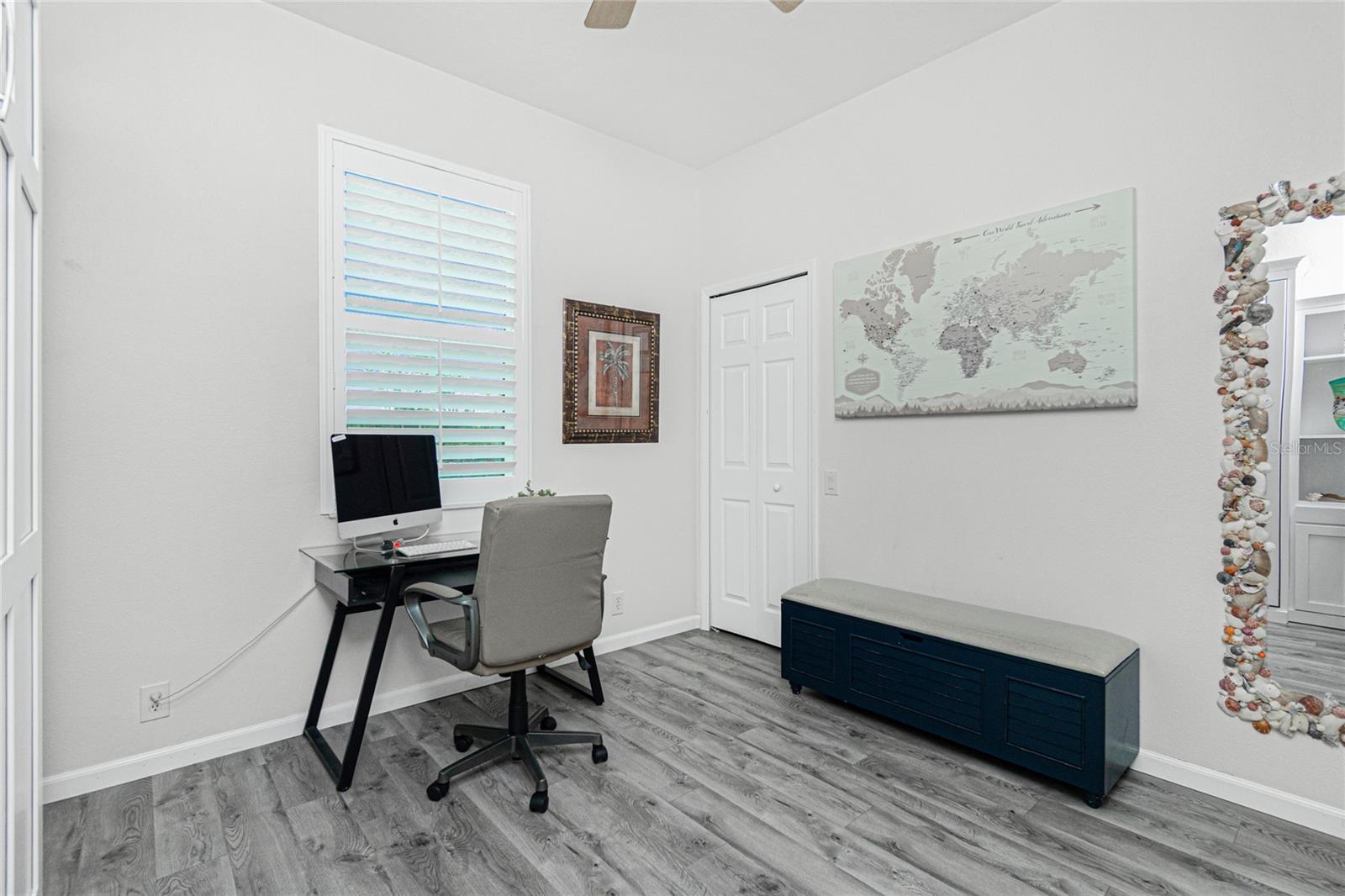 Image 23 of 51 For 2913 Royal Palm Drive