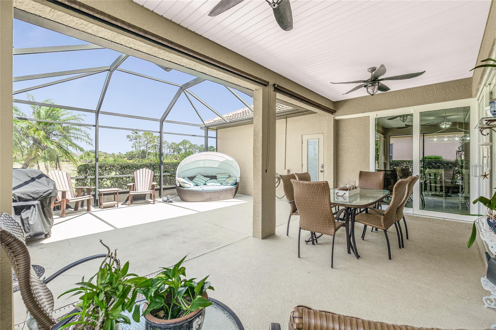 Image 29 of 51 For 2913 Royal Palm Drive