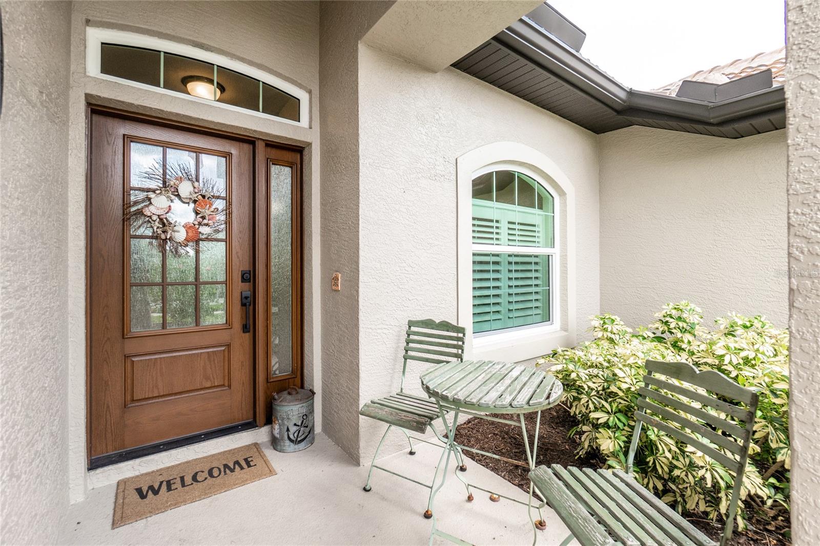 Image 3 of 51 For 2913 Royal Palm Drive