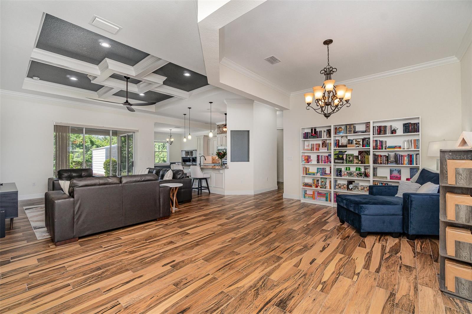 Image 3 of 28 For 2707 Auburn Boulevard