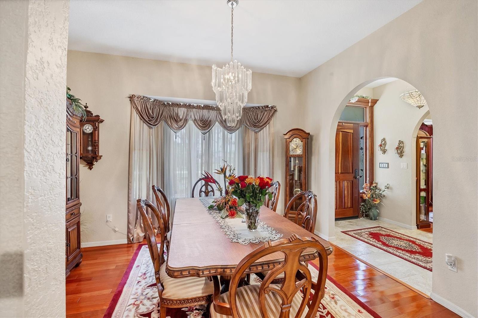 Image 12 of 59 For 6242 Tropicaire Boulevard