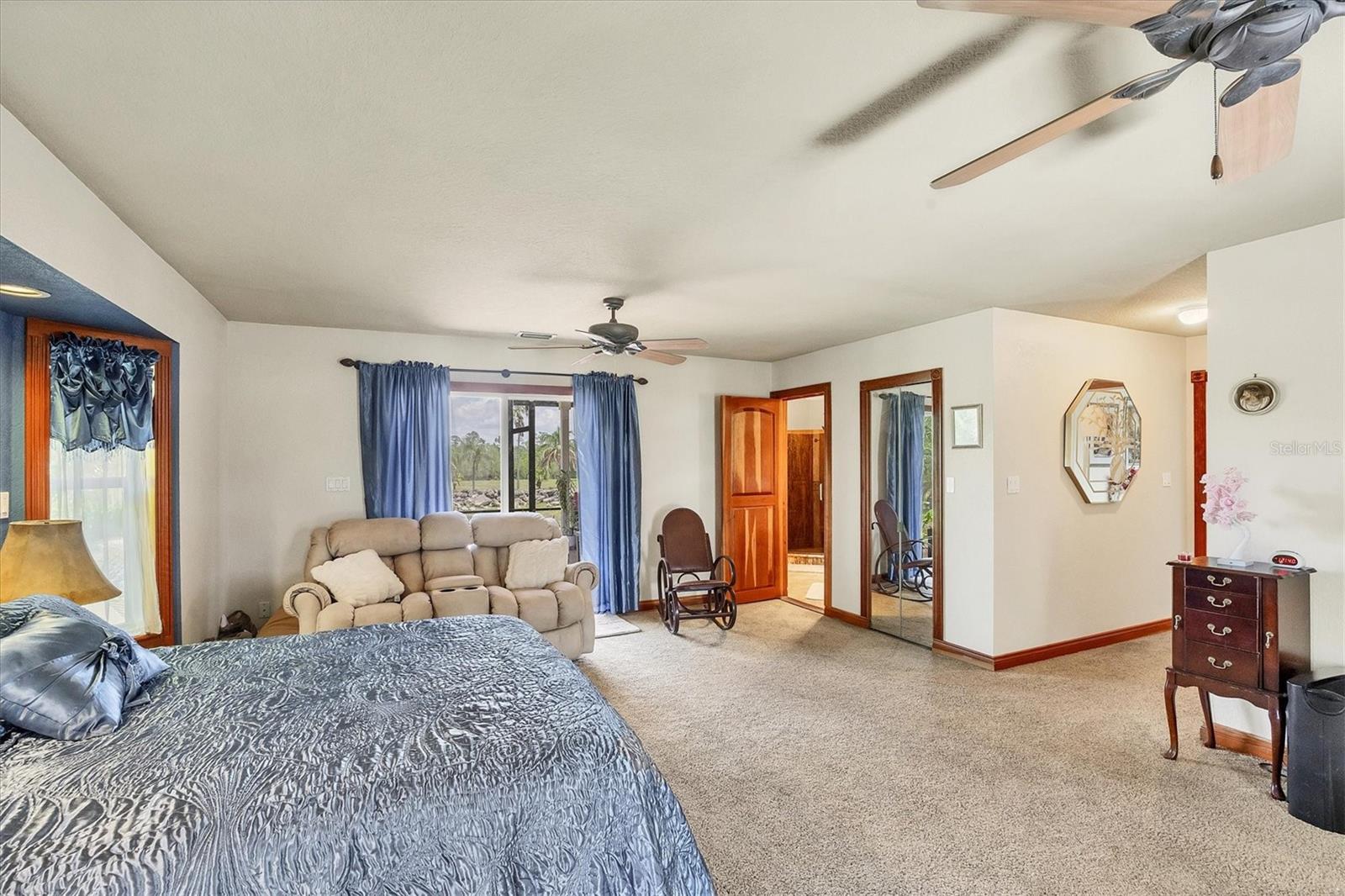 Image 26 of 59 For 6242 Tropicaire Boulevard
