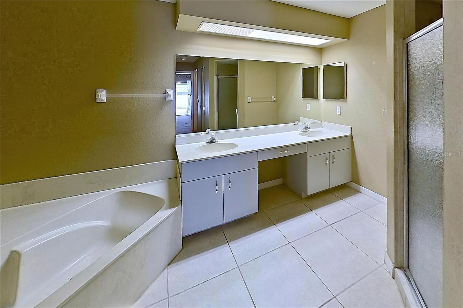 Image 20 of 40 For 4788 Abadan Street