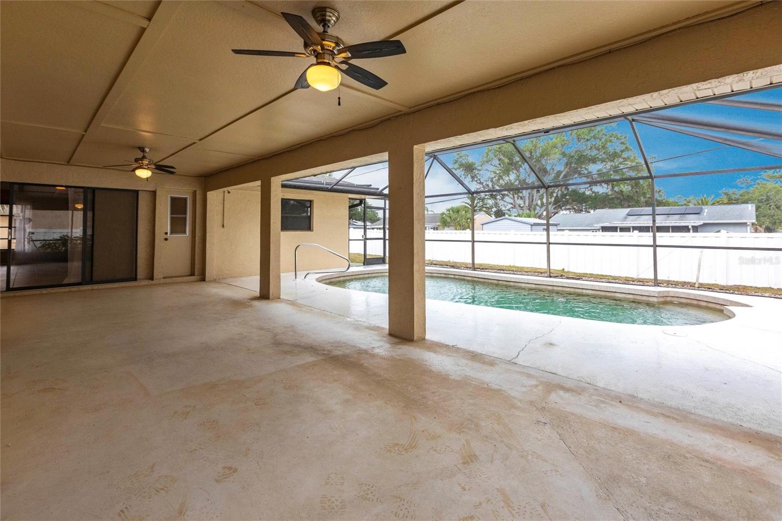 Image 31 of 40 For 4788 Abadan Street